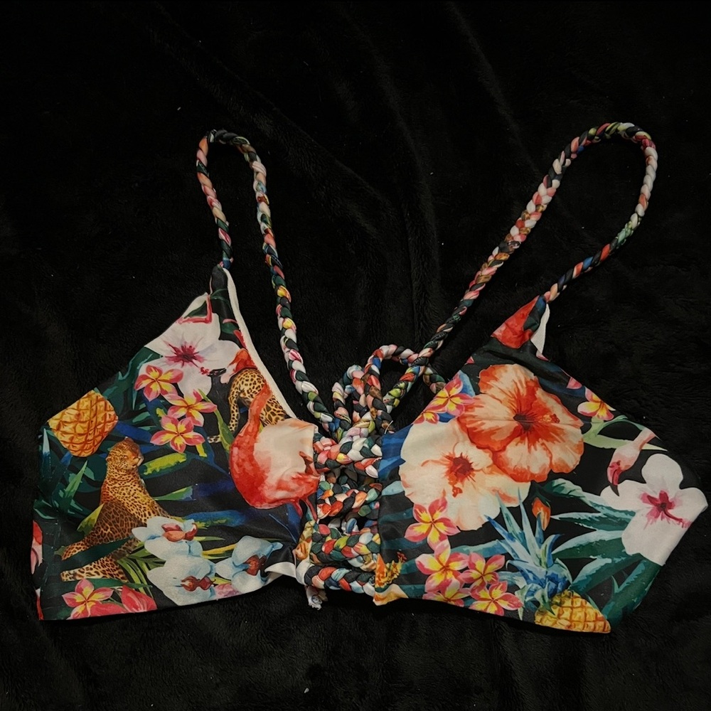 Flower bikini top